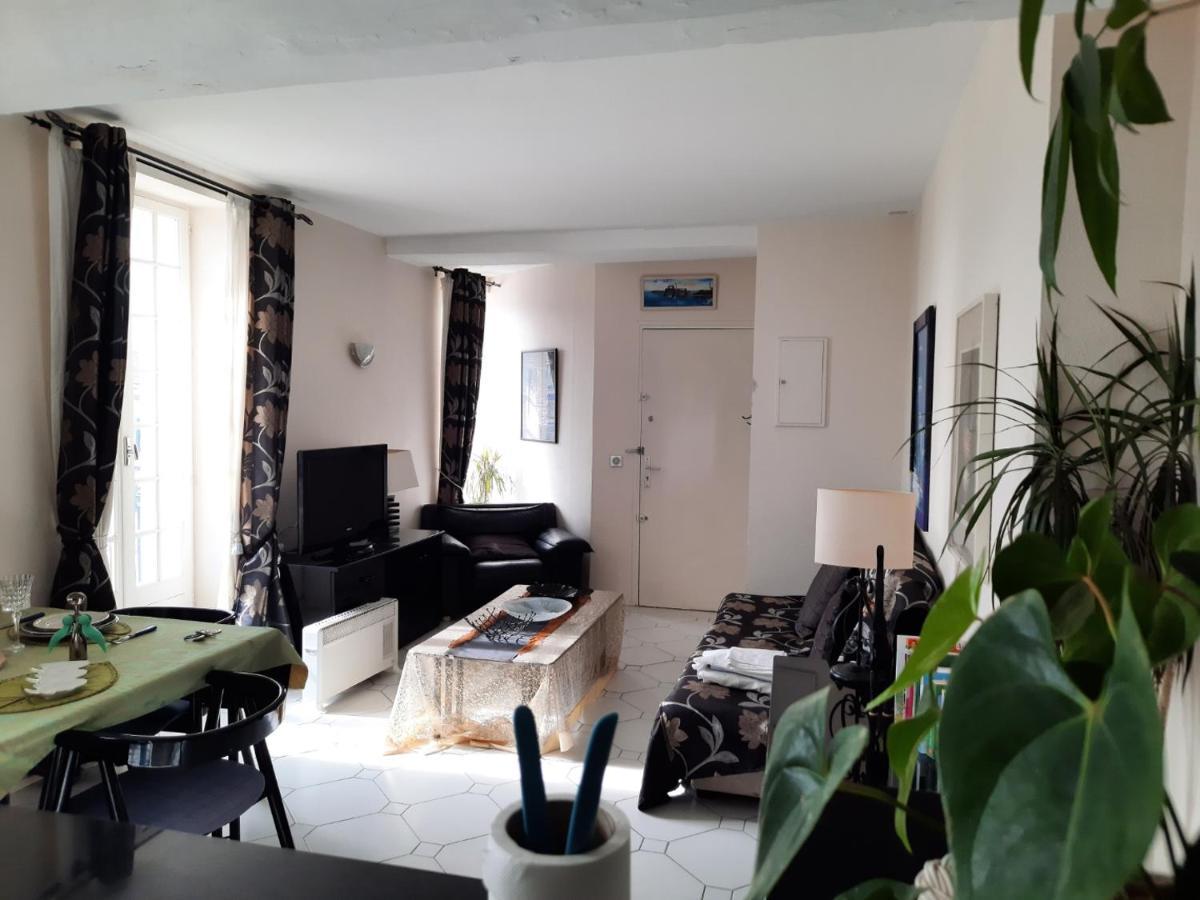 Appartement De Charme Sur Le Port De Marseillan Екстер'єр фото