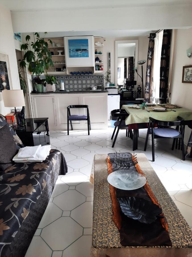 Appartement De Charme Sur Le Port De Marseillan Екстер'єр фото